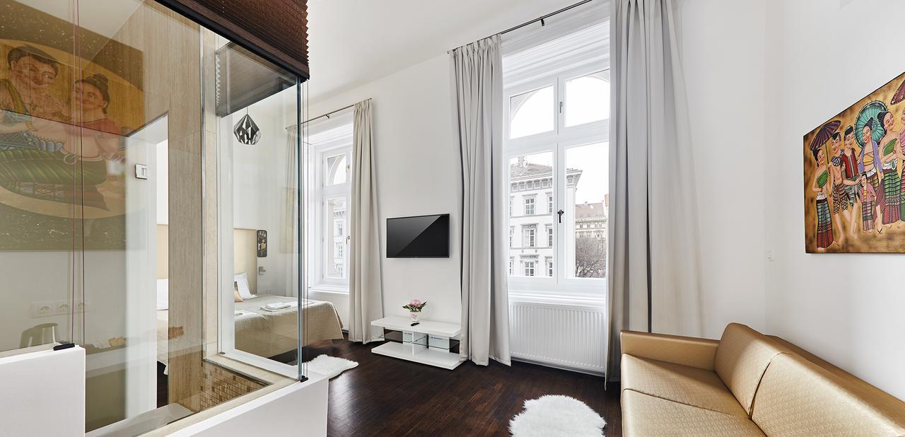 Andrassy Thai Hotel Budapest Exteriör bild